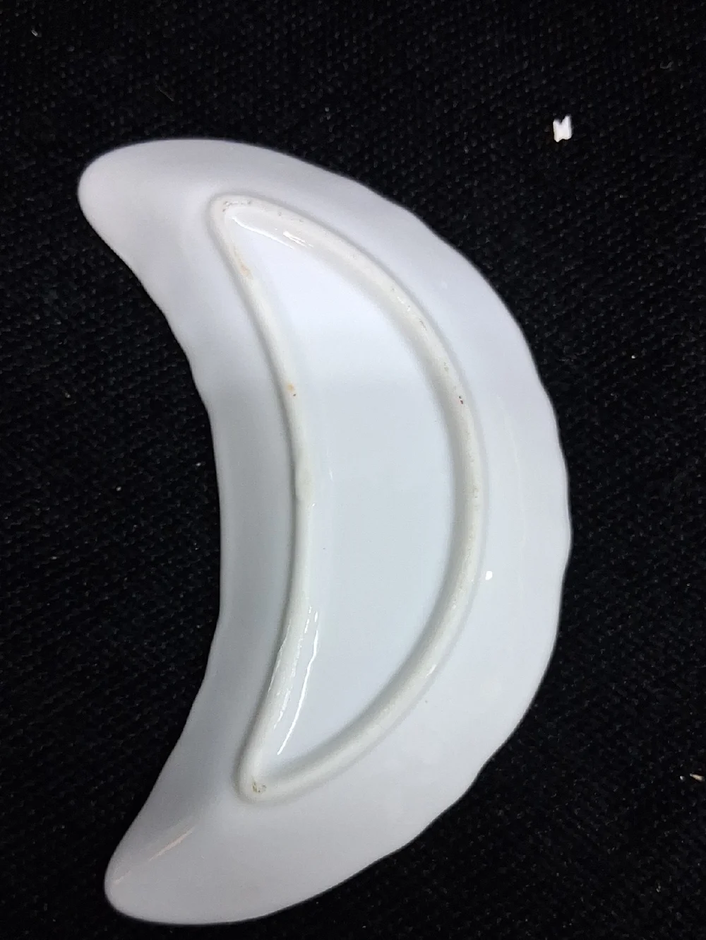 3-pc vintage‎ porcelain from Japan featuring a bowl, trinket dish, bone dish.